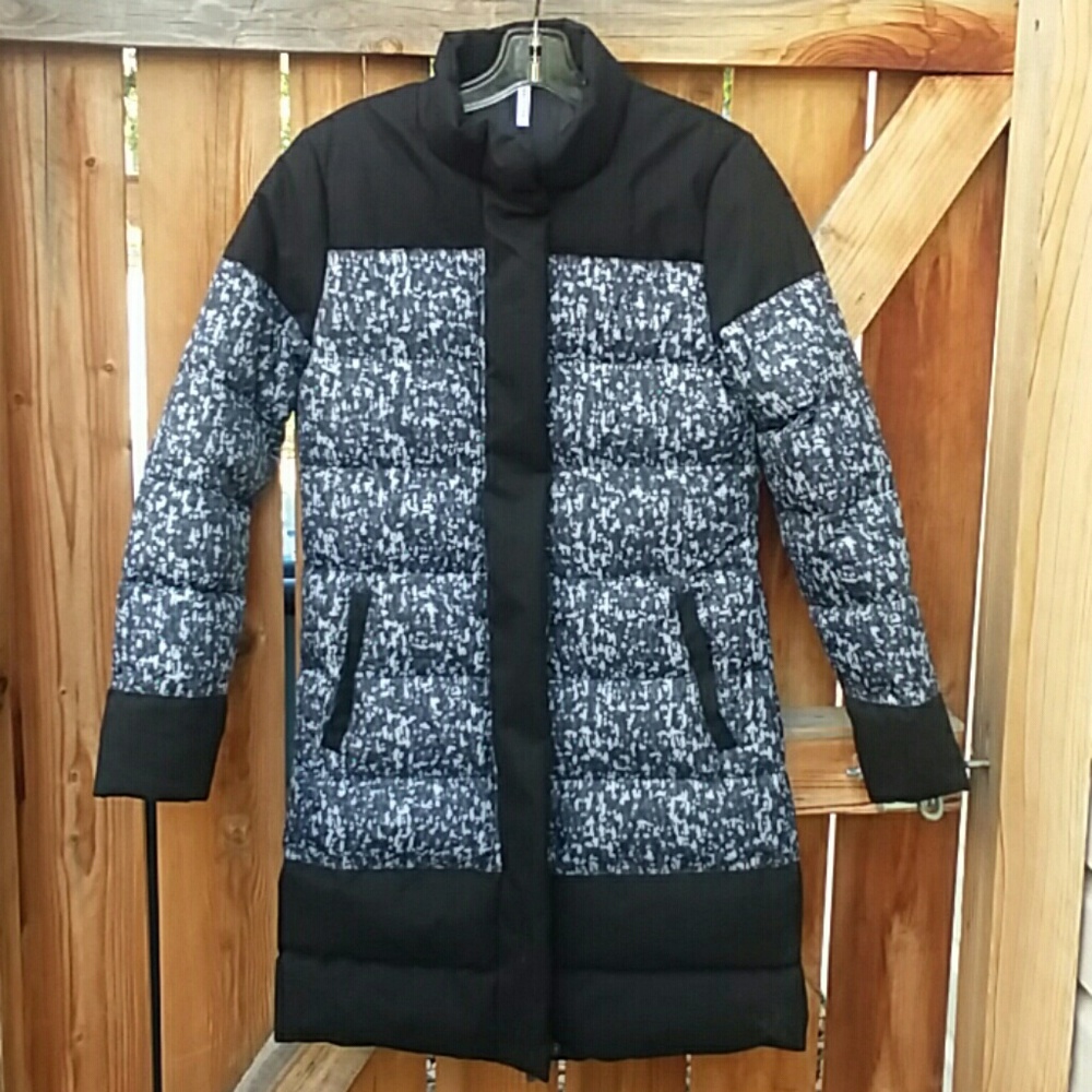 Fabletics Long Winter Puffer Coat Small
